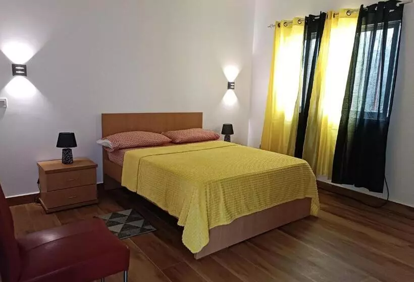 پانسیون Espaço  Vila Verde
