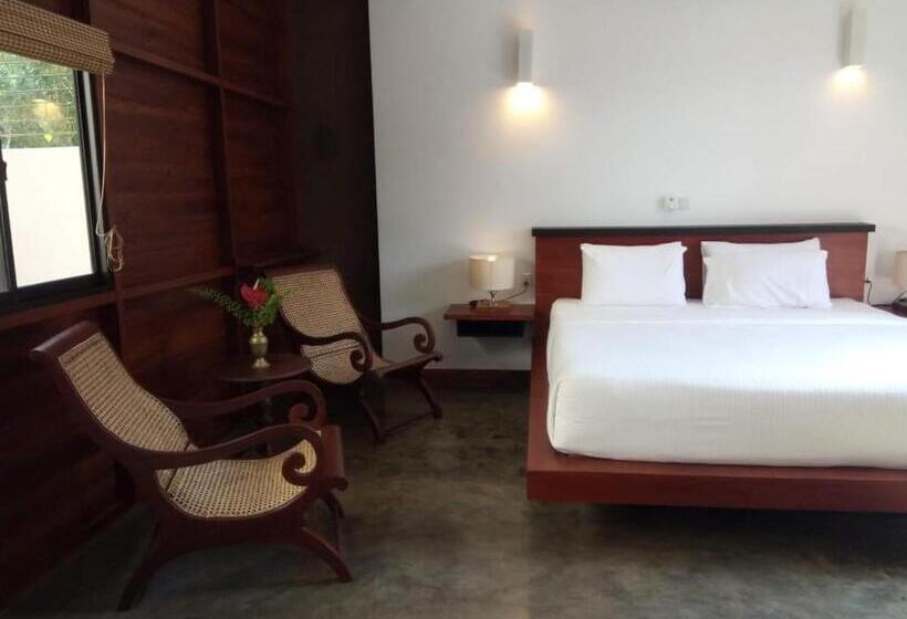 Pension Front Wing  Private Room