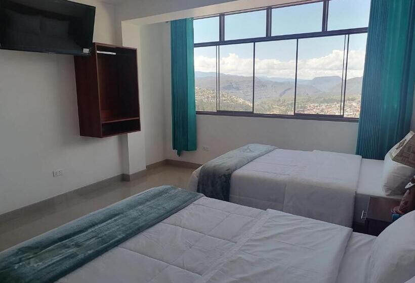 پانسیون Hostal El Mirador Chachapoyas