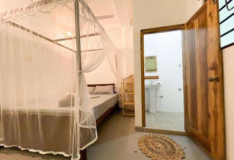 Pensione Just Another Guesthouse