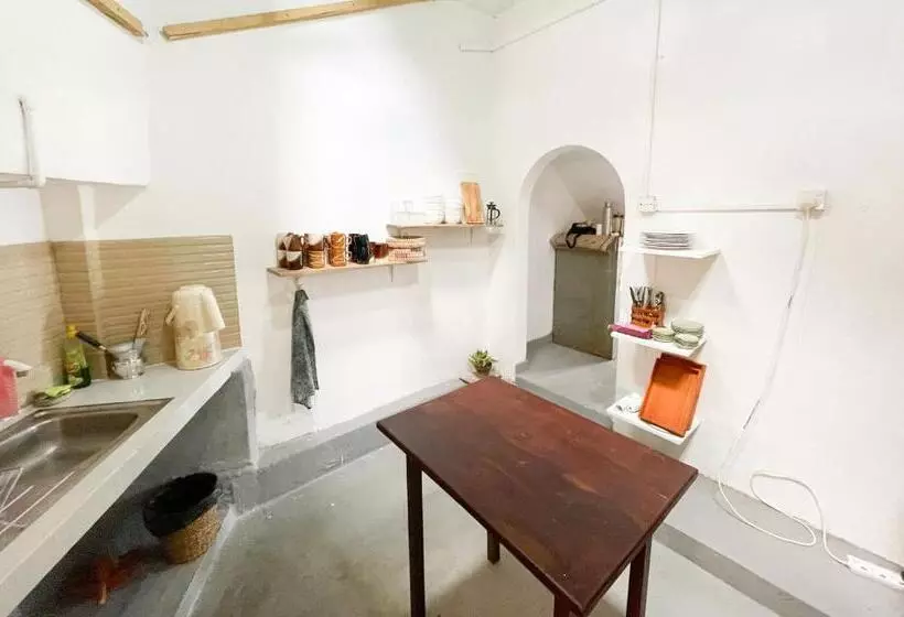 ペンション Just Another Guesthouse