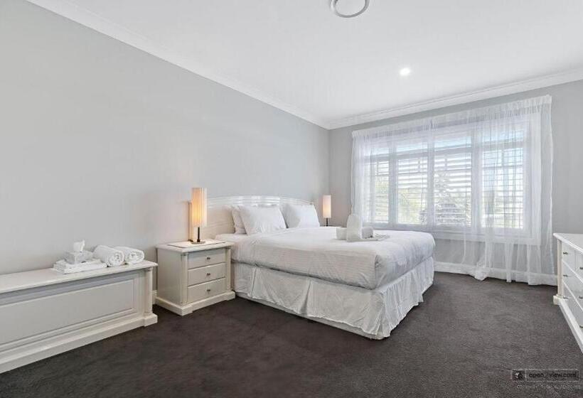 膳宿费 New Haven Garden View Balcony