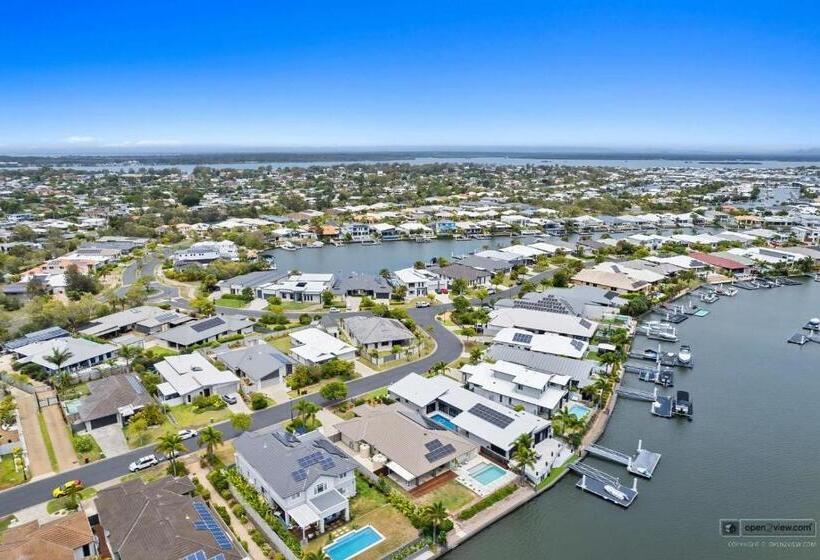 膳宿费 New Haven Garden View Balcony