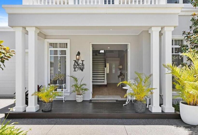 膳宿费 New Haven Garden View Balcony