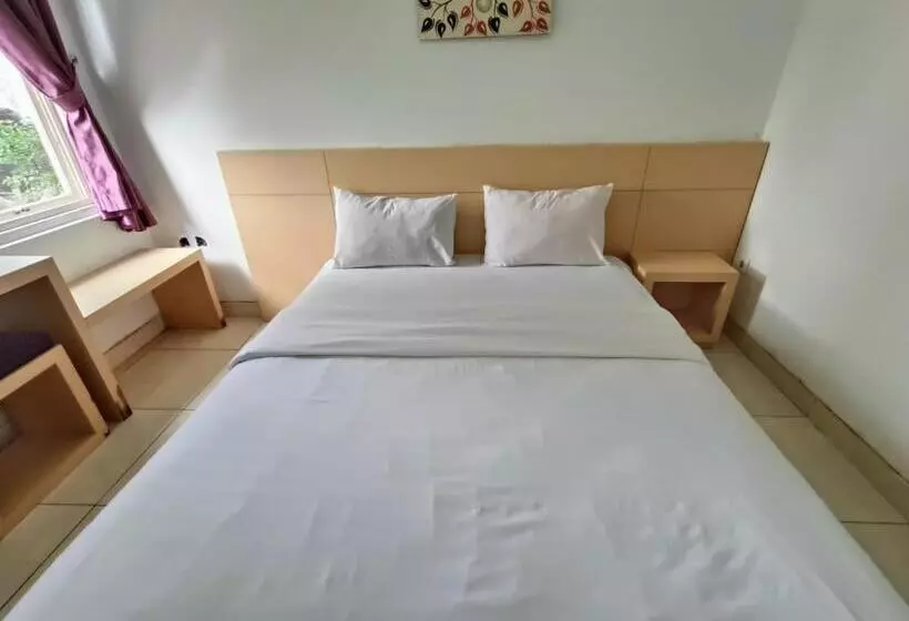 Urbanview Hotel B Liv Kendari By Reddoorz