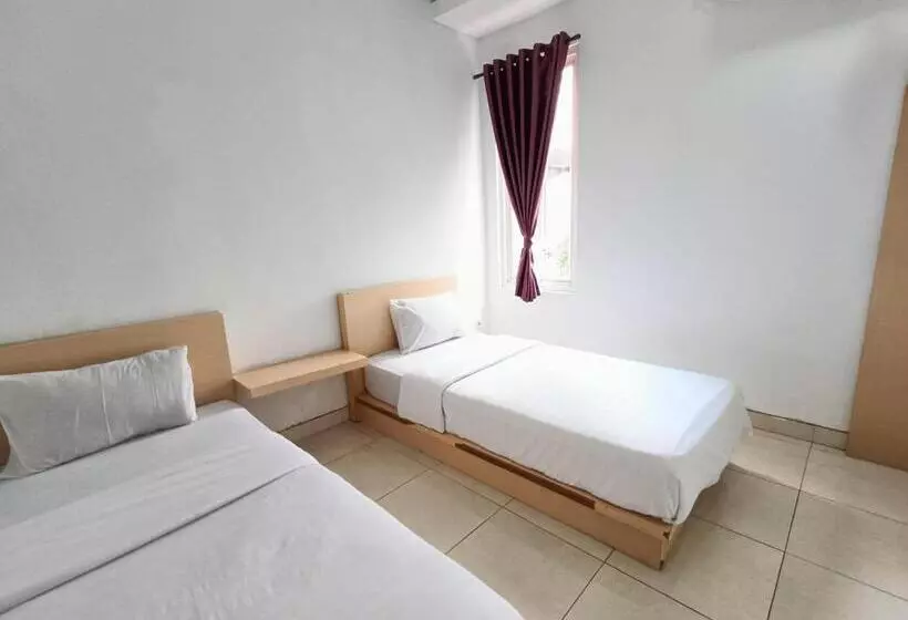 Urbanview Hotel B Liv Kendari By Reddoorz