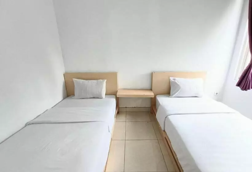 Urbanview Hotel B Liv Kendari By Reddoorz