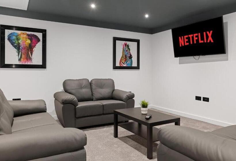 Albion Street Studios