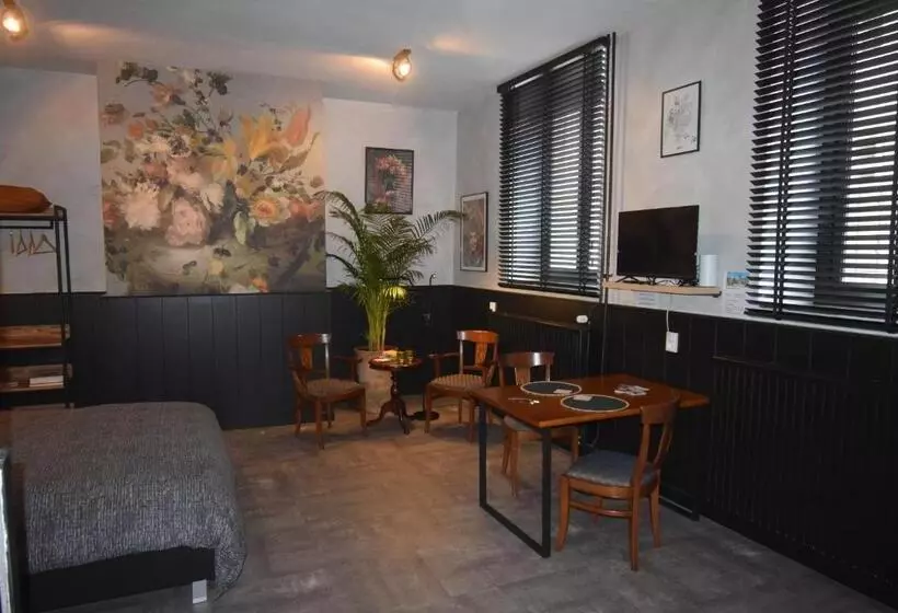 Aamiaismajoitus (B&B) Swalmerkwartier