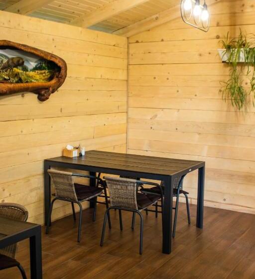 호텔 готельно ресторанний комплекс фамілія