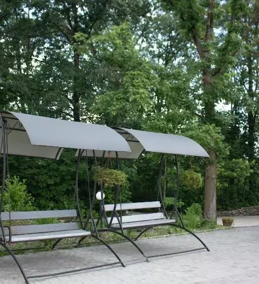 Hotelli готельно ресторанний комплекс фамілія