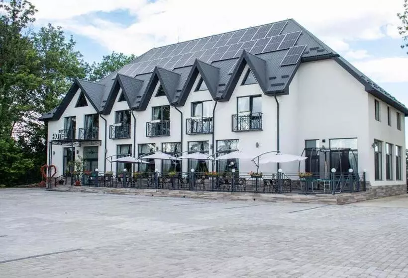 Hotelli готельно ресторанний комплекс фамілія