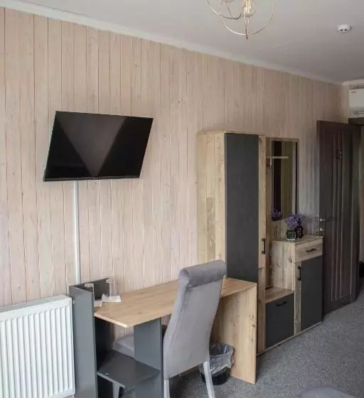 Hotelli готельно ресторанний комплекс фамілія