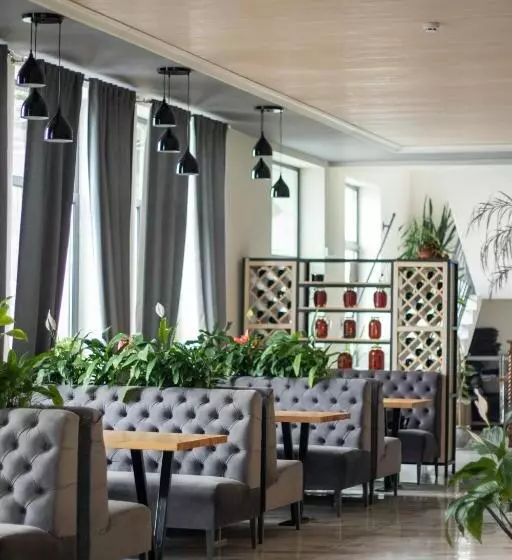 Hotelli готельно ресторанний комплекс фамілія