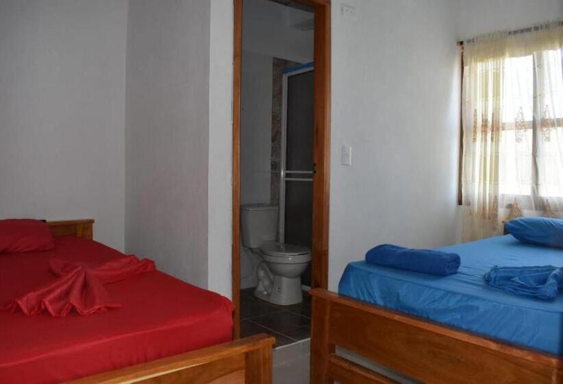 호텔 Shaddai Restaurante Y Hospedaje