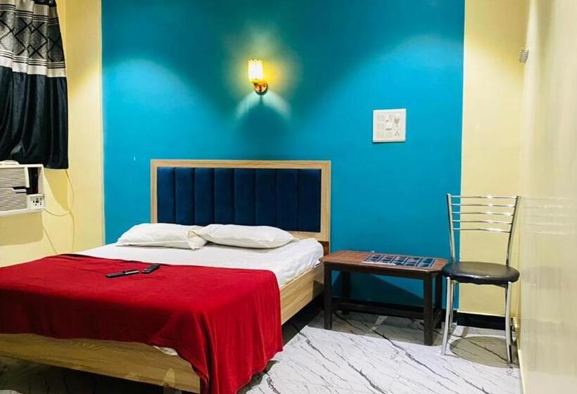 Otel Shunty Lodging & Boarding