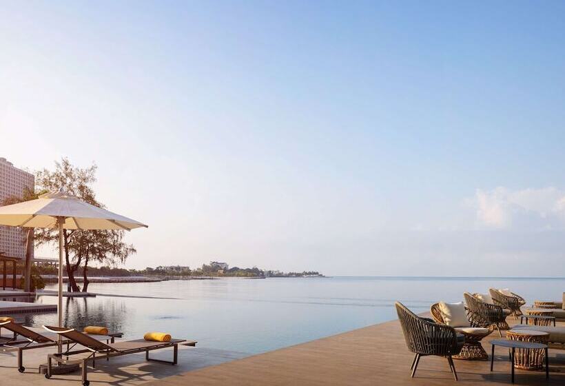 Novotel Sihanoukville Holiday Resort