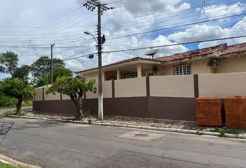 پانسیون Ceres Suíte Príncipe Charles 21