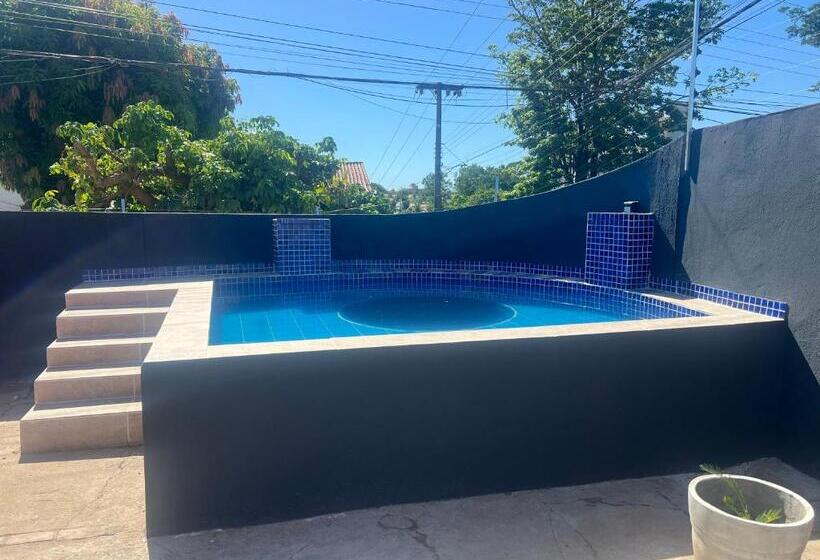 پانسیون Ceres Suíte Príncipe Charles 21