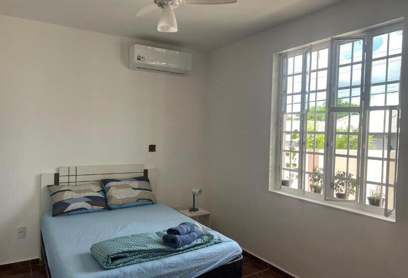 پانسیون Ceres Suíte Príncipe Charles 21