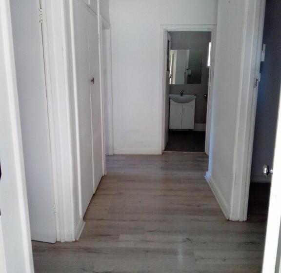 ペンション Homestay Upon Kenwick Station