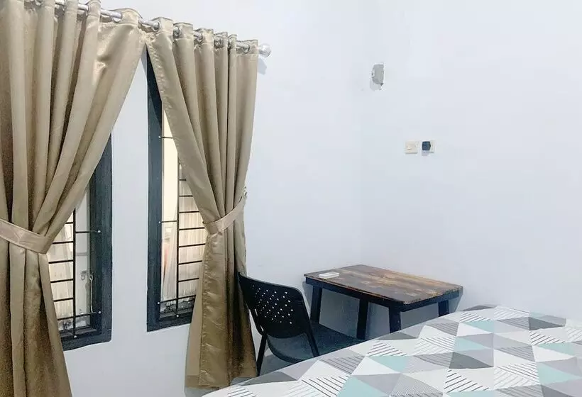 پانسیون Pondokan Guest House Rinjani Syariah