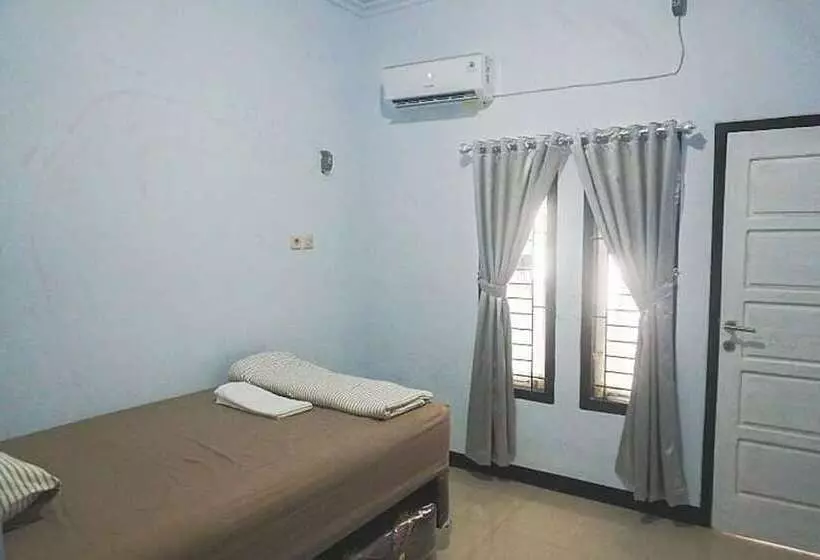 پانسیون Pondokan Guest House Rinjani Syariah