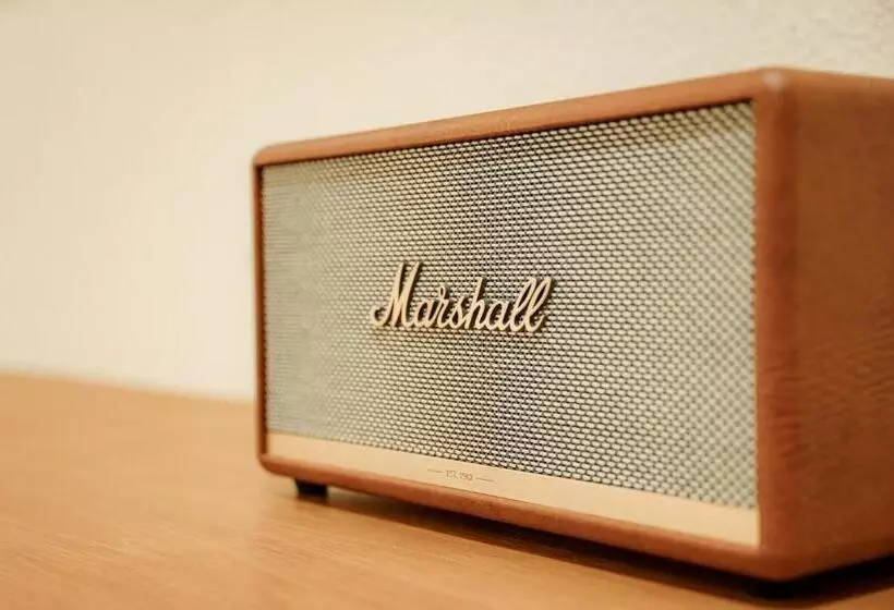 Tasana Bar And Luxury Resort