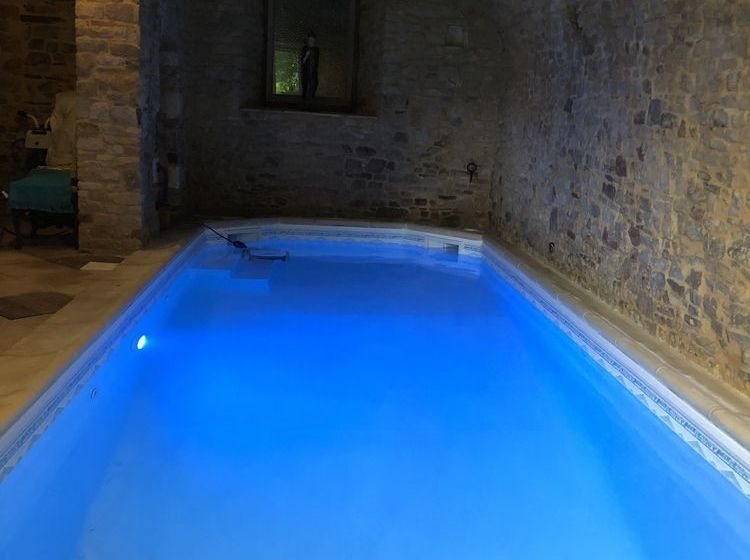 ベッドアンドブレックファースト Le Chateau De Claids