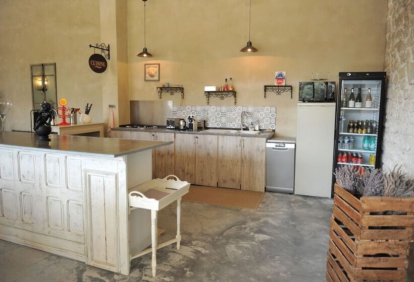 민박 Le Mas Terre Des Anges