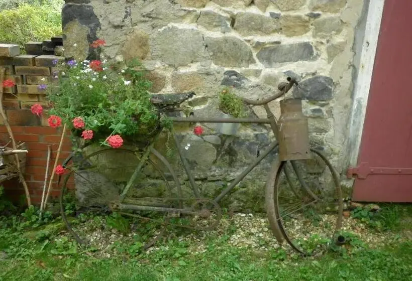 ベッドアンドブレックファースト Maison D'hôtes De La Verrière