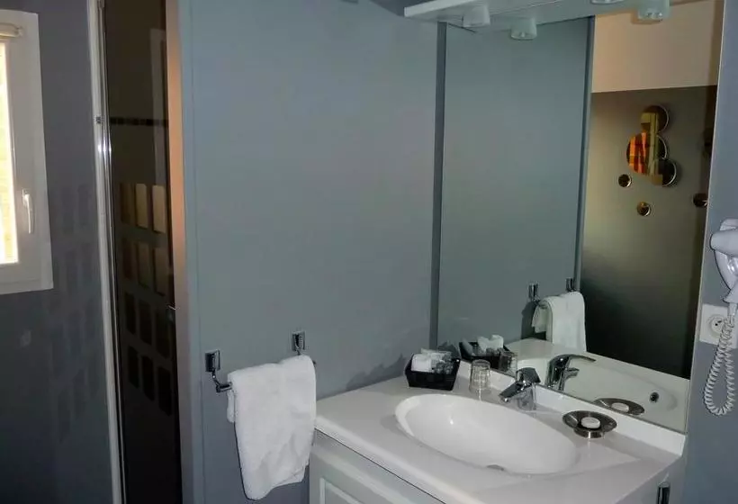 Aamiaismajoitus (B&B) Hôtelya   Lille Villeneuve D Ascq