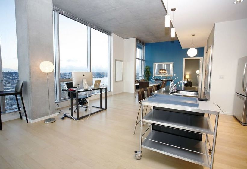 Convention Center Lux Suites By Barsala