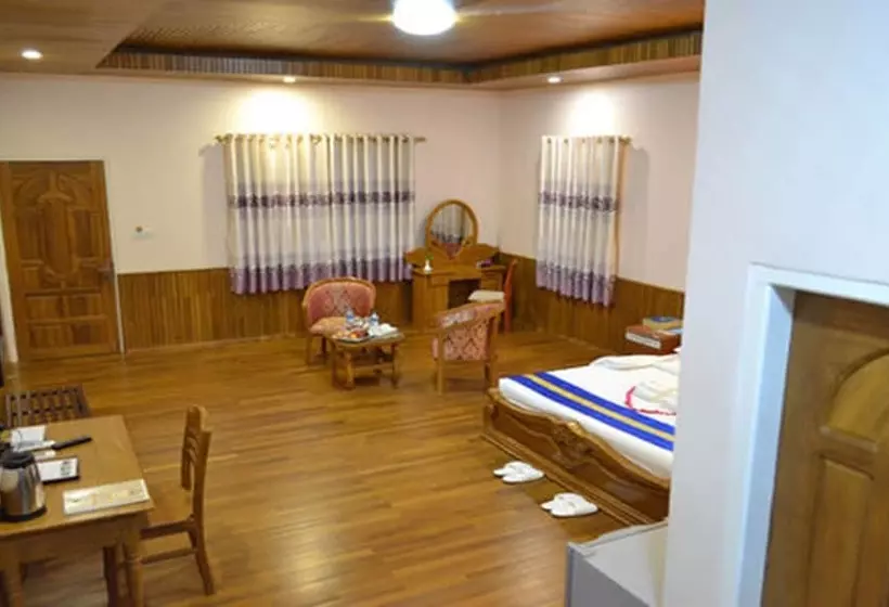Famous Hotel Bago