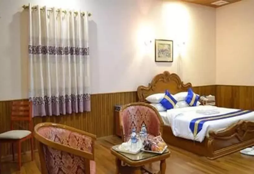 Famous Hotel Bago