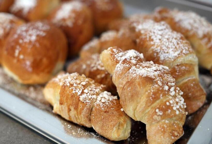 مسافرخانه Relais Manfredi