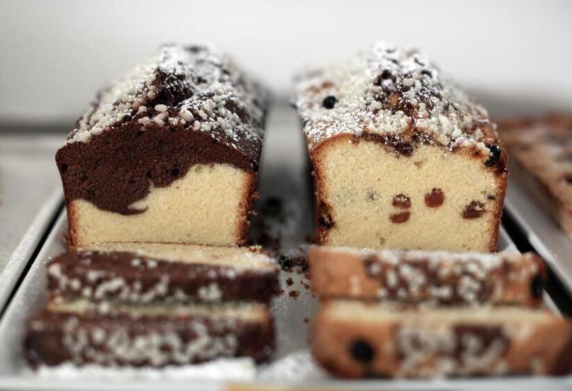 مسافرخانه Relais Manfredi