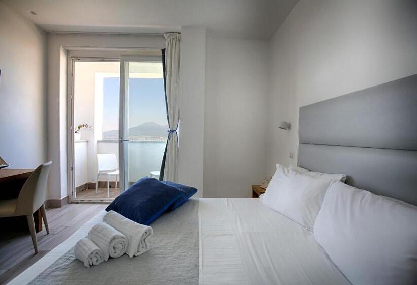 مسافرخانه Relais Manfredi