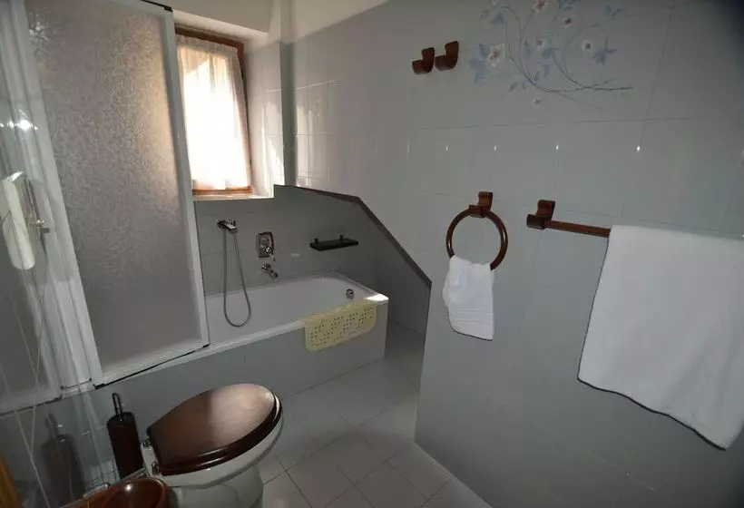 Hotelli Albergo Moleta
