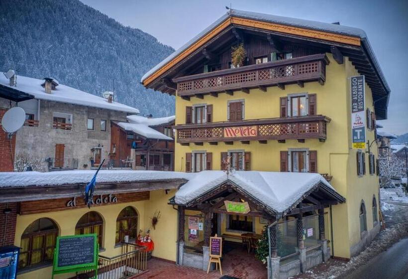 호텔 Albergo Moleta