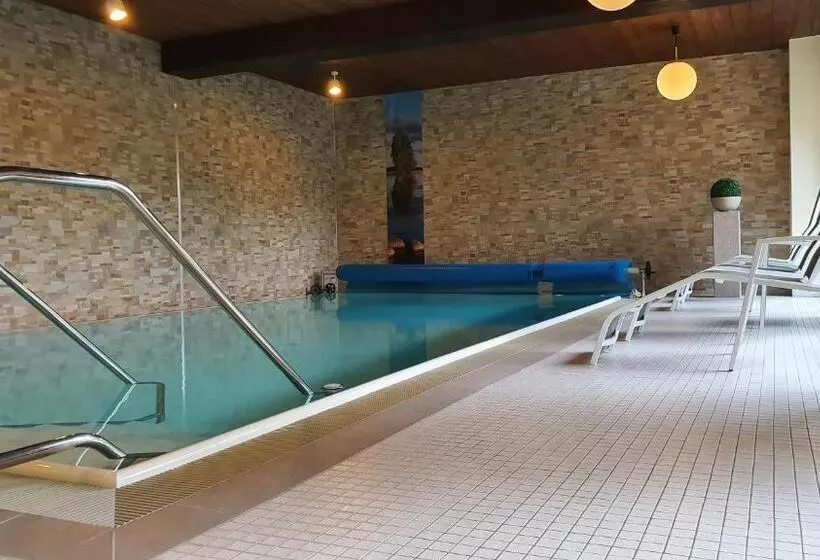 Hotelli Landhaus Oberaurach