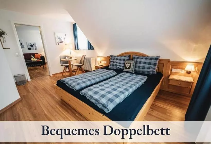 Hotelli Swens Relax Pension Inklusive Hochschwarzwaldkarte Und Frühstück