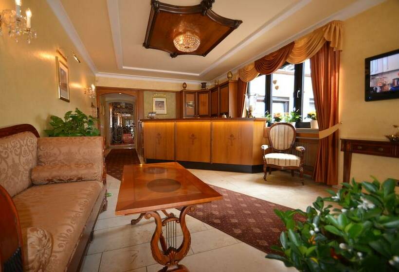 בית מלון כפרי Unter Den Linden