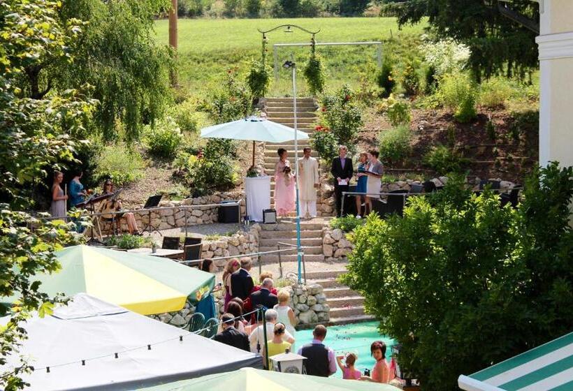 Land Gut Hotel Gasthof Waldschänke