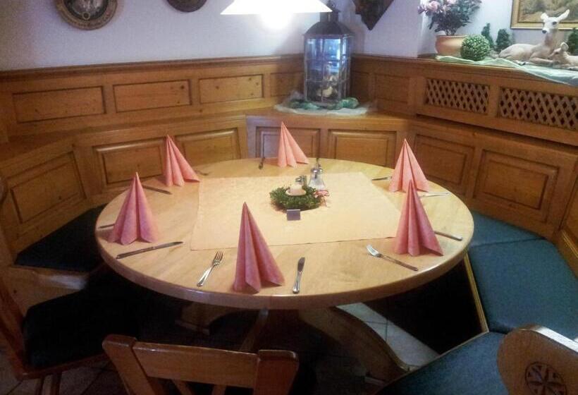 Land Gut Hotel Gasthof Waldschänke