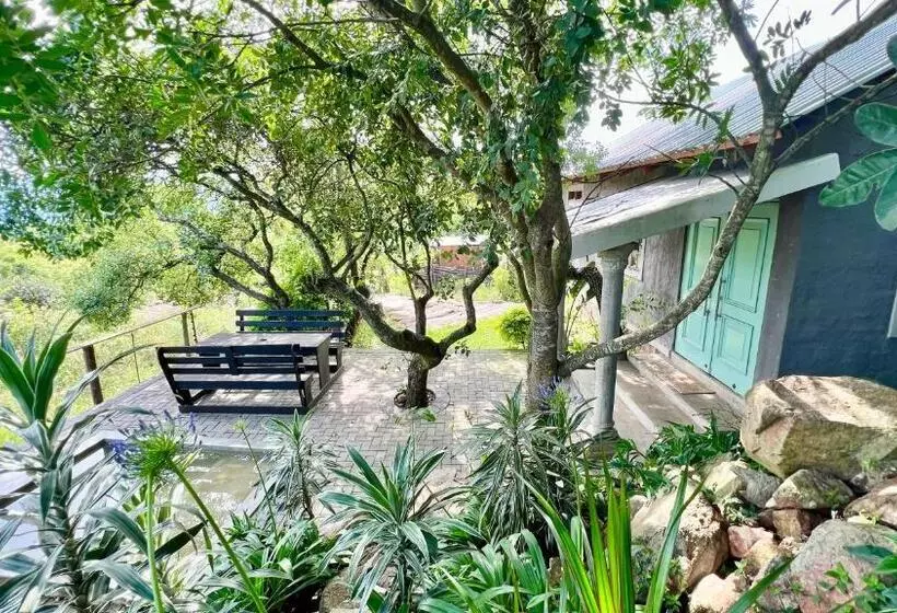 Loerieroep Estate Mountainview Selfcatering Accommodation Nelspruit