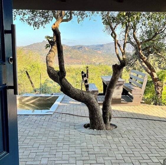 Loerieroep Estate   Mountainview Selfcatering Accommodation Nelspruit