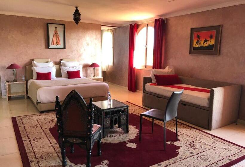 بنسيون Dar De Santis