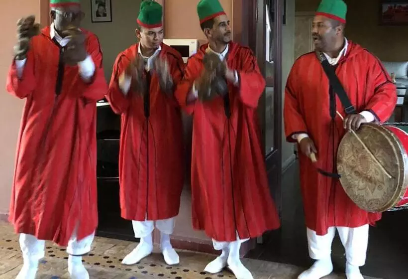 پانسیون Dar De Santis