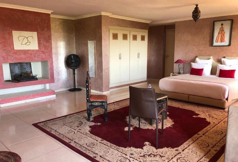 بنسيون Dar De Santis